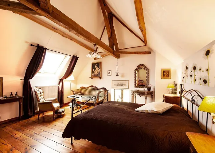 Manoir-De-Sagy